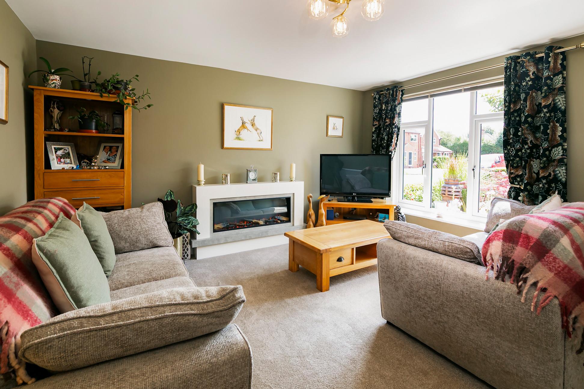 16 Riverside Close, Elvington, York