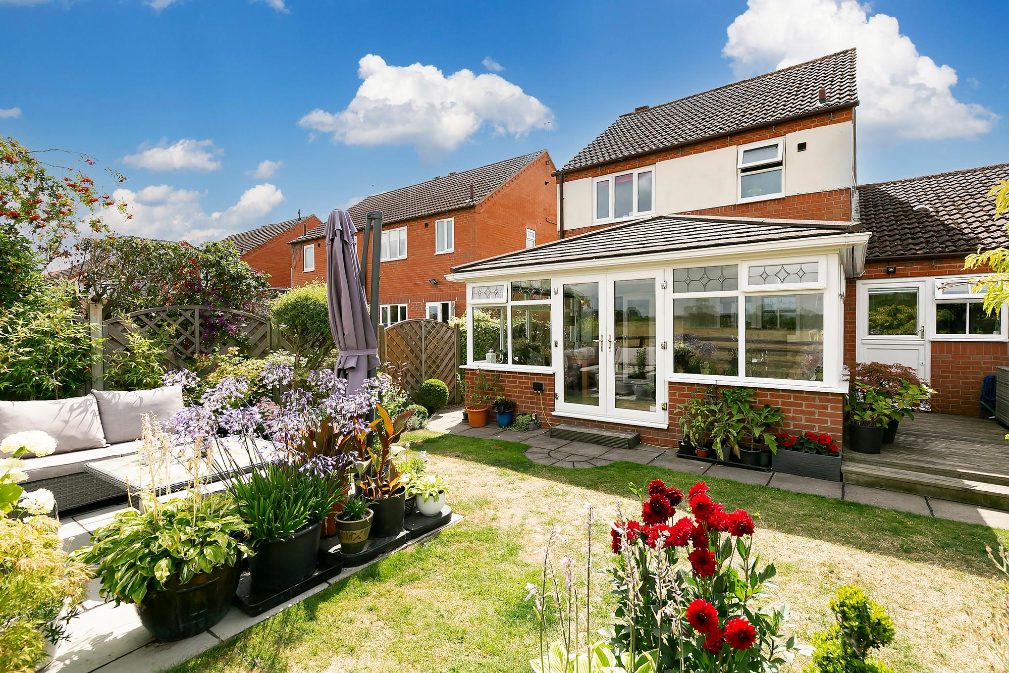 16 Riverside Close, Elvington, York