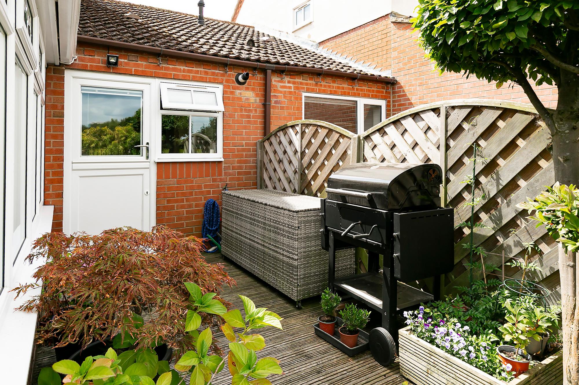 16 Riverside Close, Elvington, York