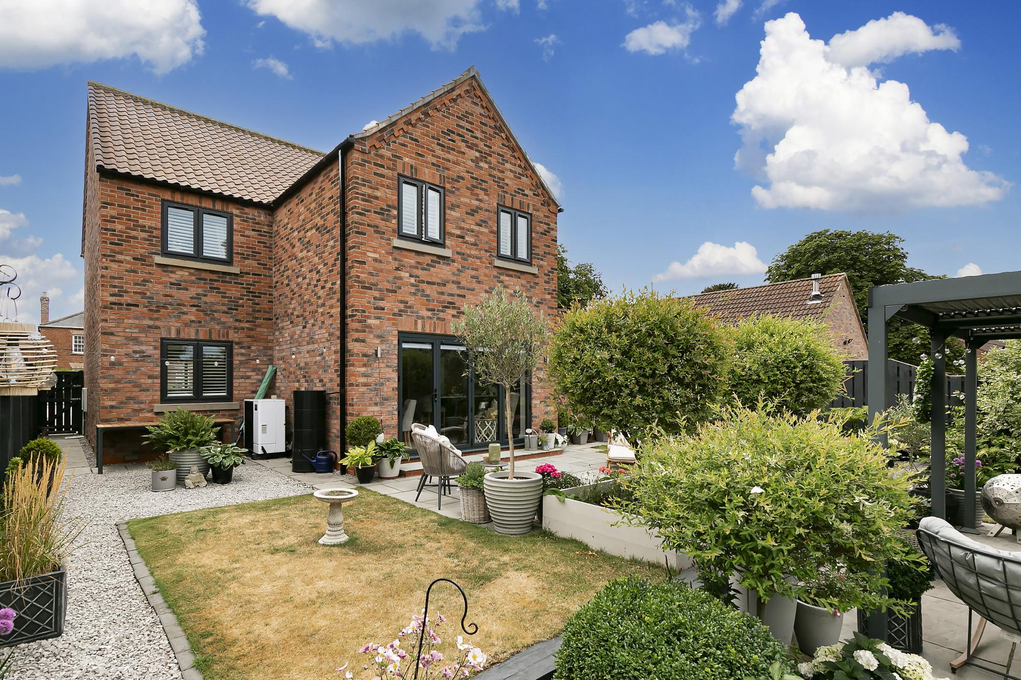29 High Street, Holme-on-Spalding-Moor, York