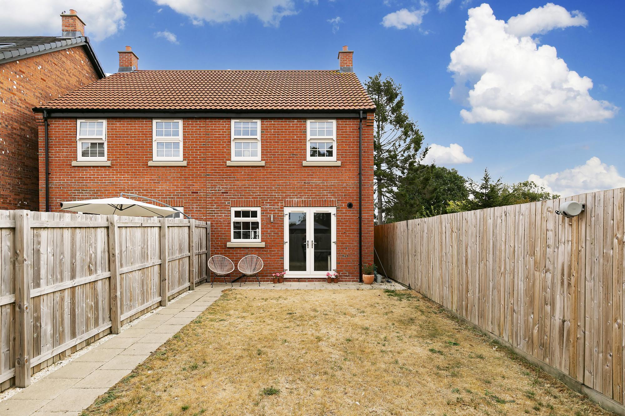 10 Lister Gardens, Market Weighton, York