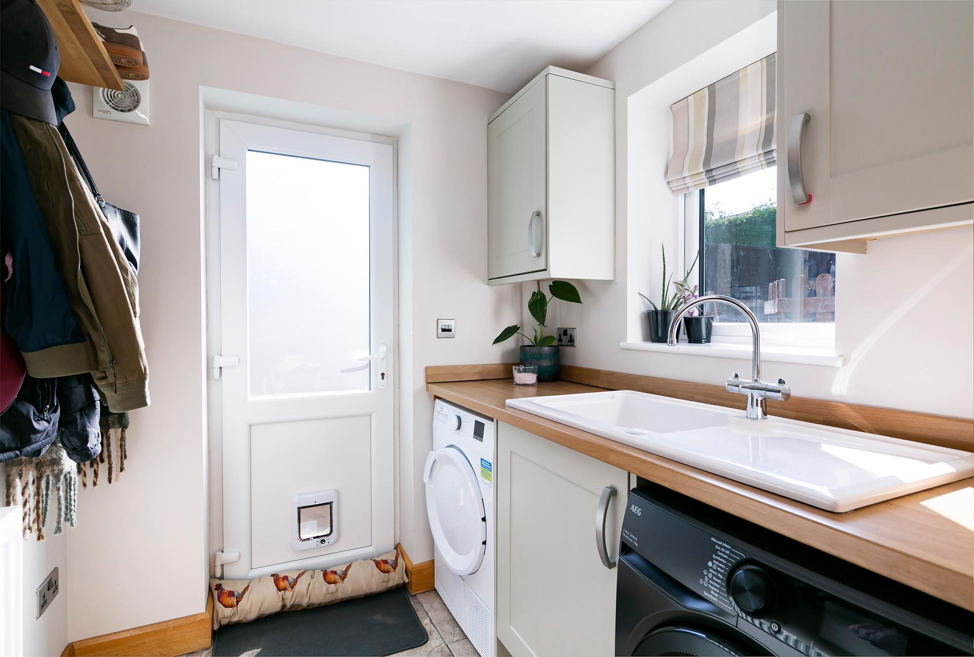8 Orchard Drive, Middleton On The Wolds, Driffield