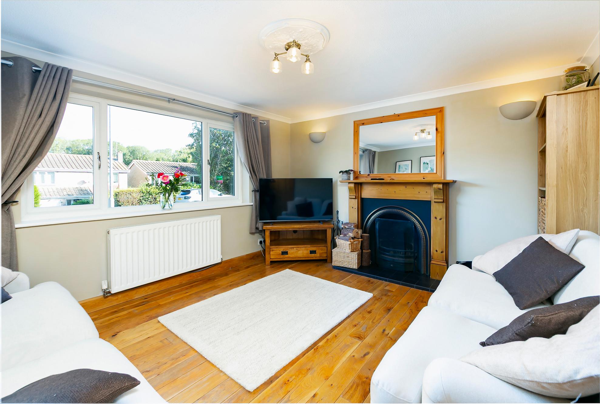 8 Orchard Drive, Middleton On The Wolds, Driffield