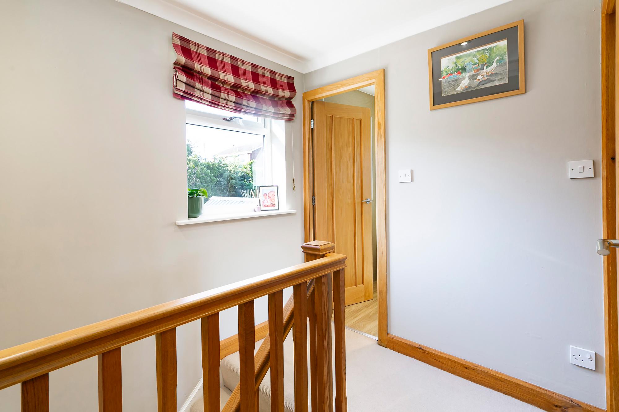 8 Orchard Drive, Middleton On The Wolds, Driffield
