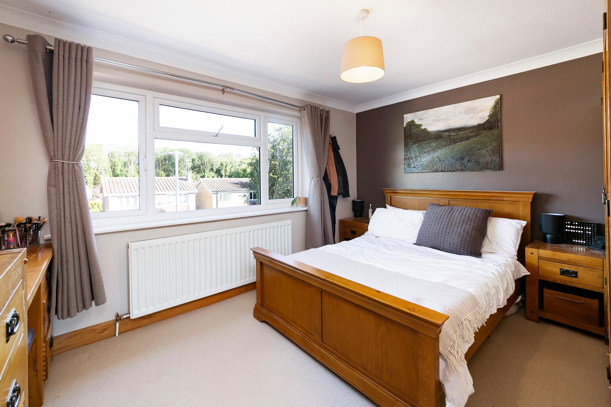 8 Orchard Drive, Middleton On The Wolds, Driffield