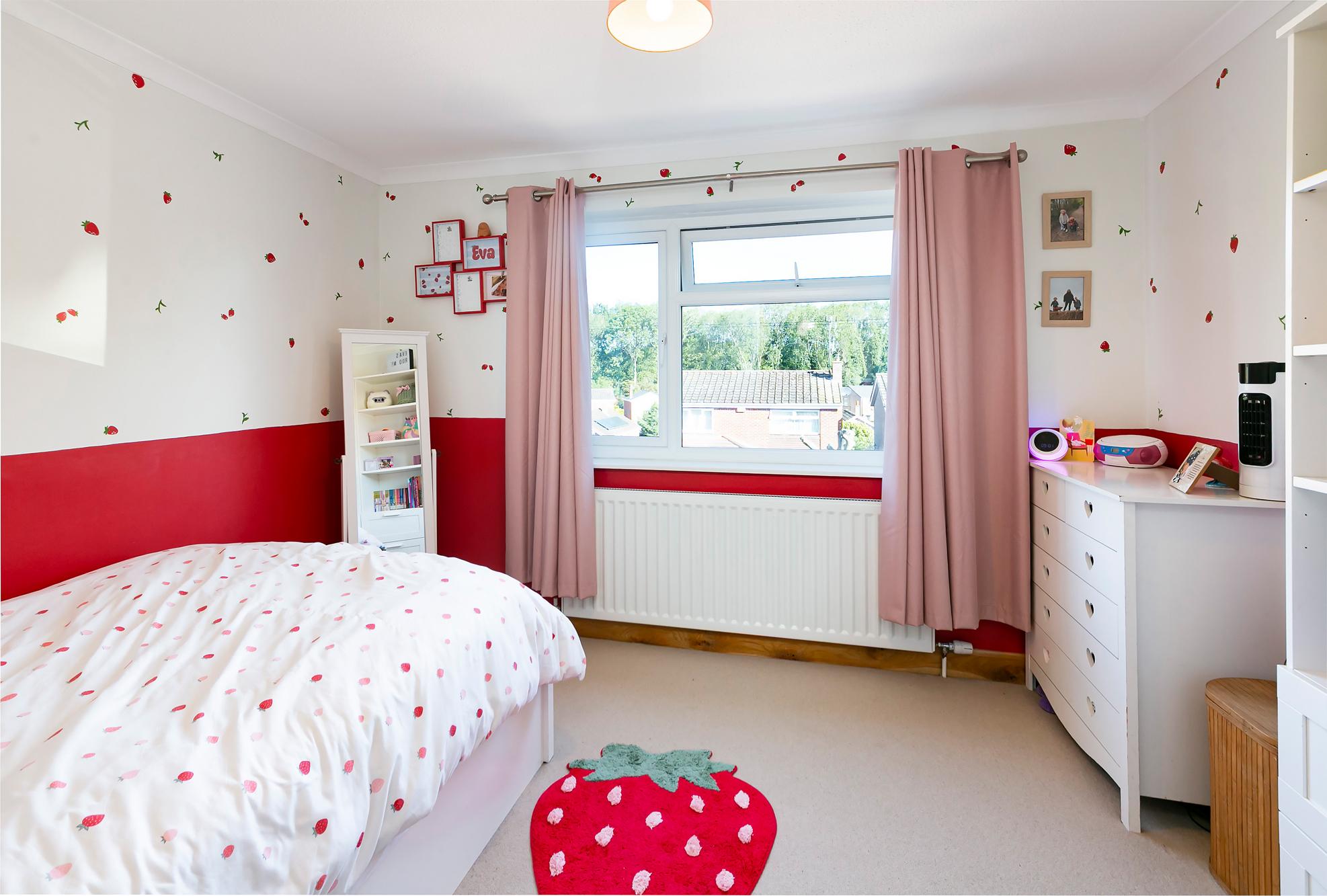 8 Orchard Drive, Middleton On The Wolds, Driffield