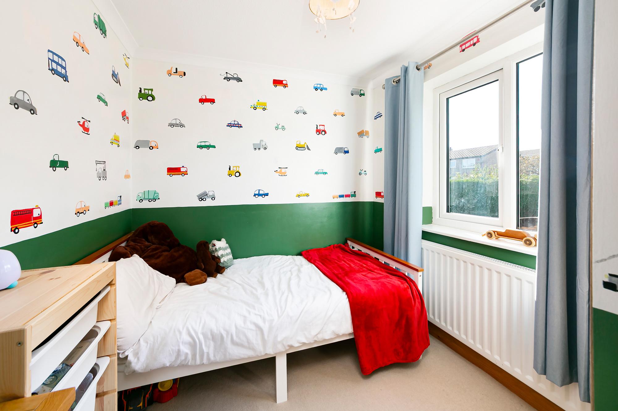 8 Orchard Drive, Middleton On The Wolds, Driffield